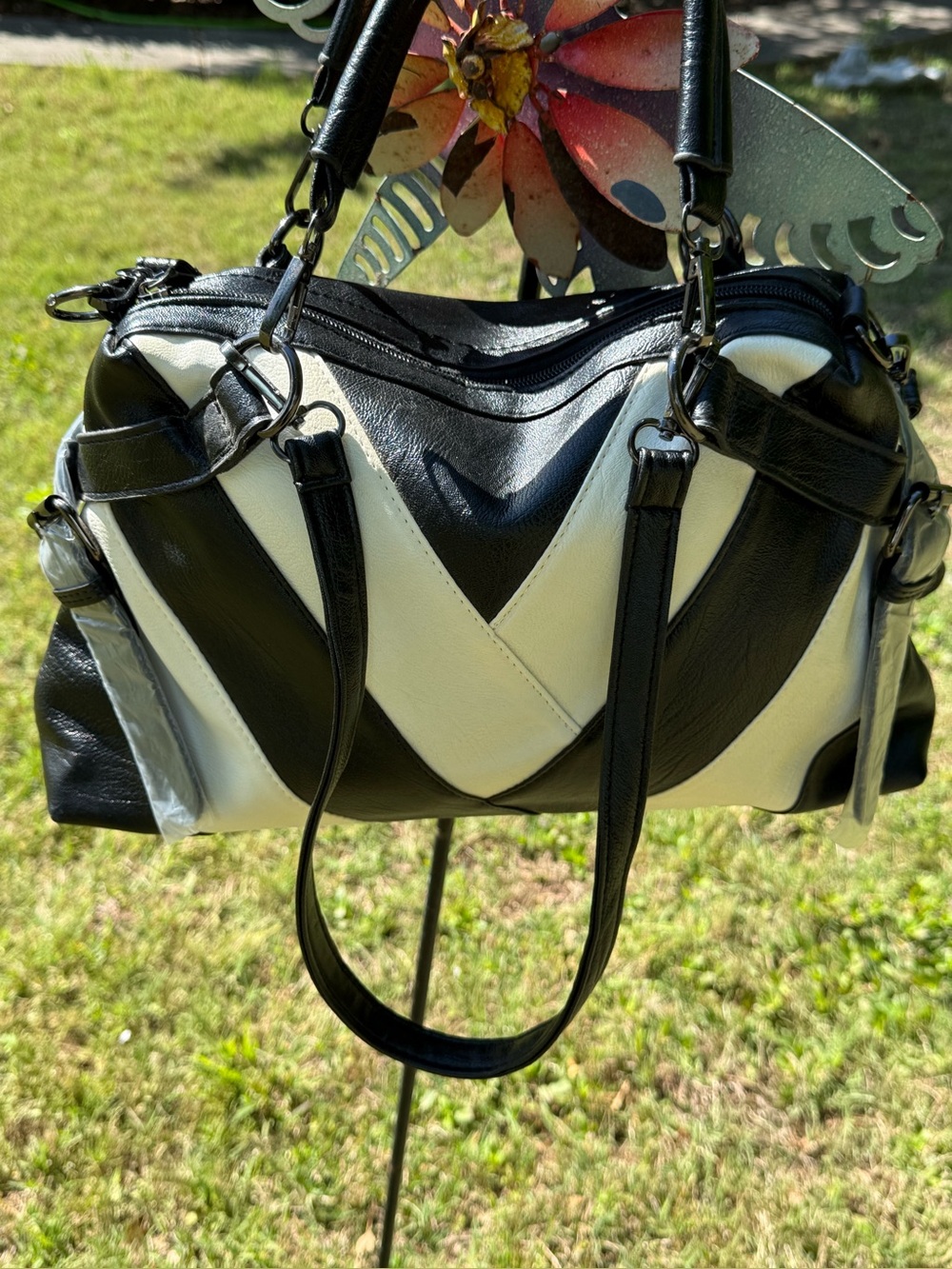 Black & White Chevron Satchel Handbag